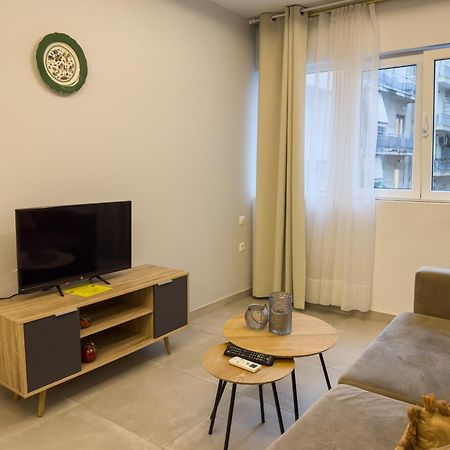 Contemporary & Spacious Renovated Apartment, Dt Syntagma, /Touristic Area Atena Exterior foto