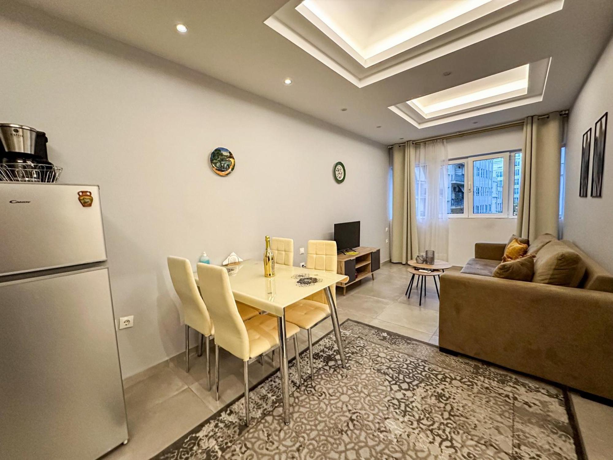 Contemporary & Spacious Renovated Apartment, Dt Syntagma, /Touristic Area Atena Exterior foto